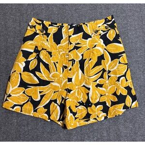 Who What Wear Women's Shorts Floral Print Plus Yellow Size 16